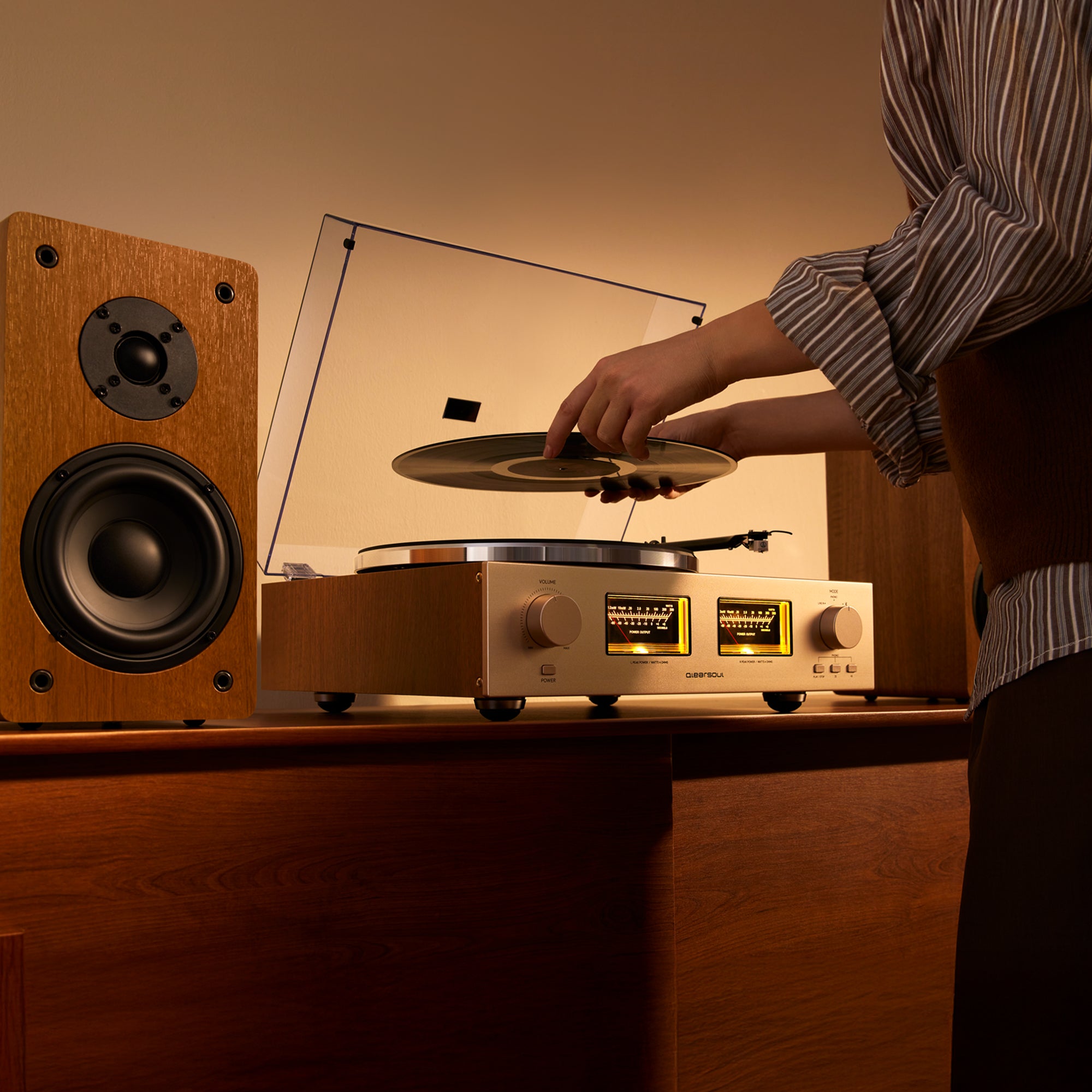 Qlearsoul_HiFire_X_Vinyl_Record_Player_Side_Menu_20251024