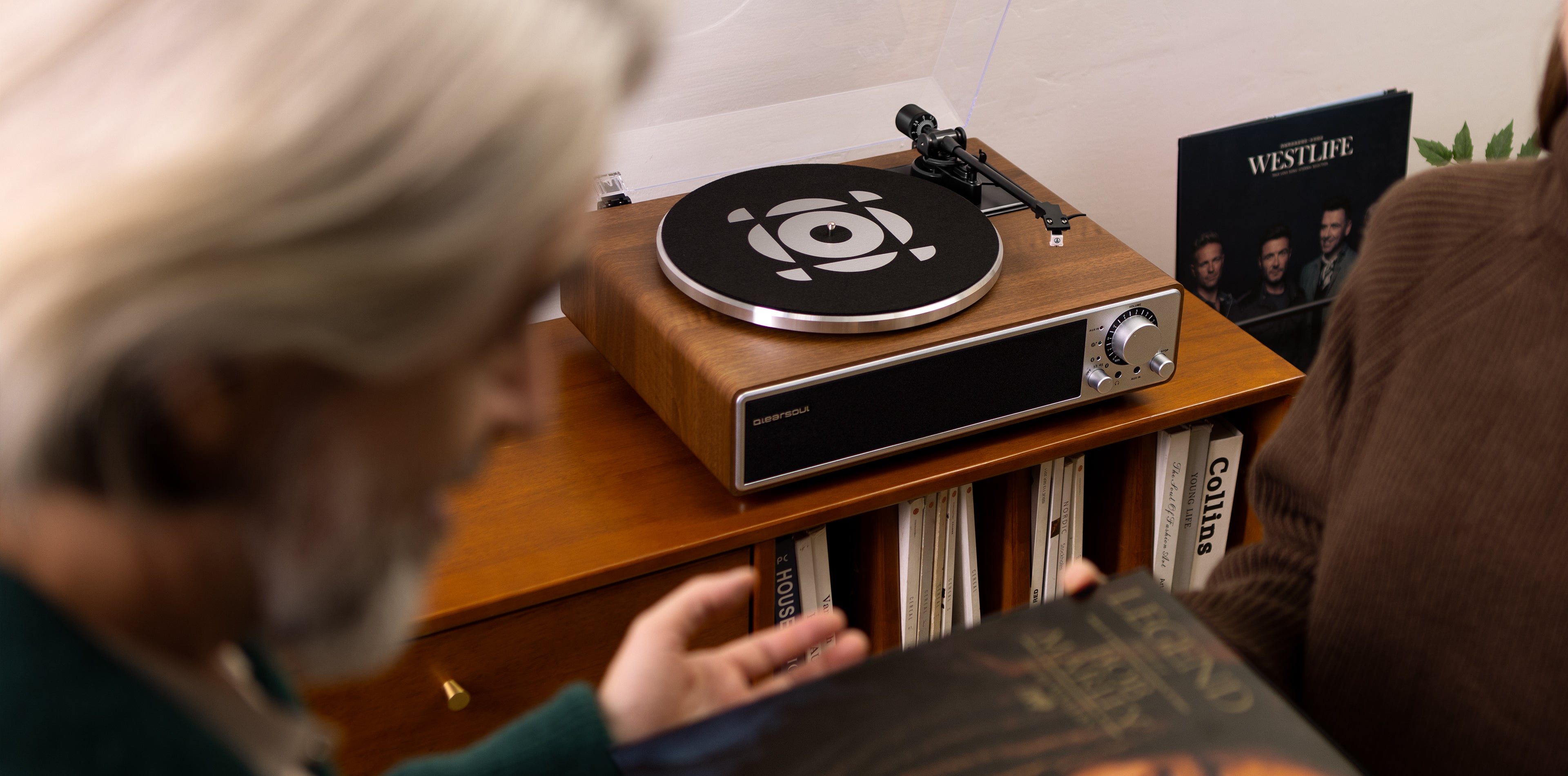 Qlearsoul | High-Quality Vinyl Record Players for True Music
