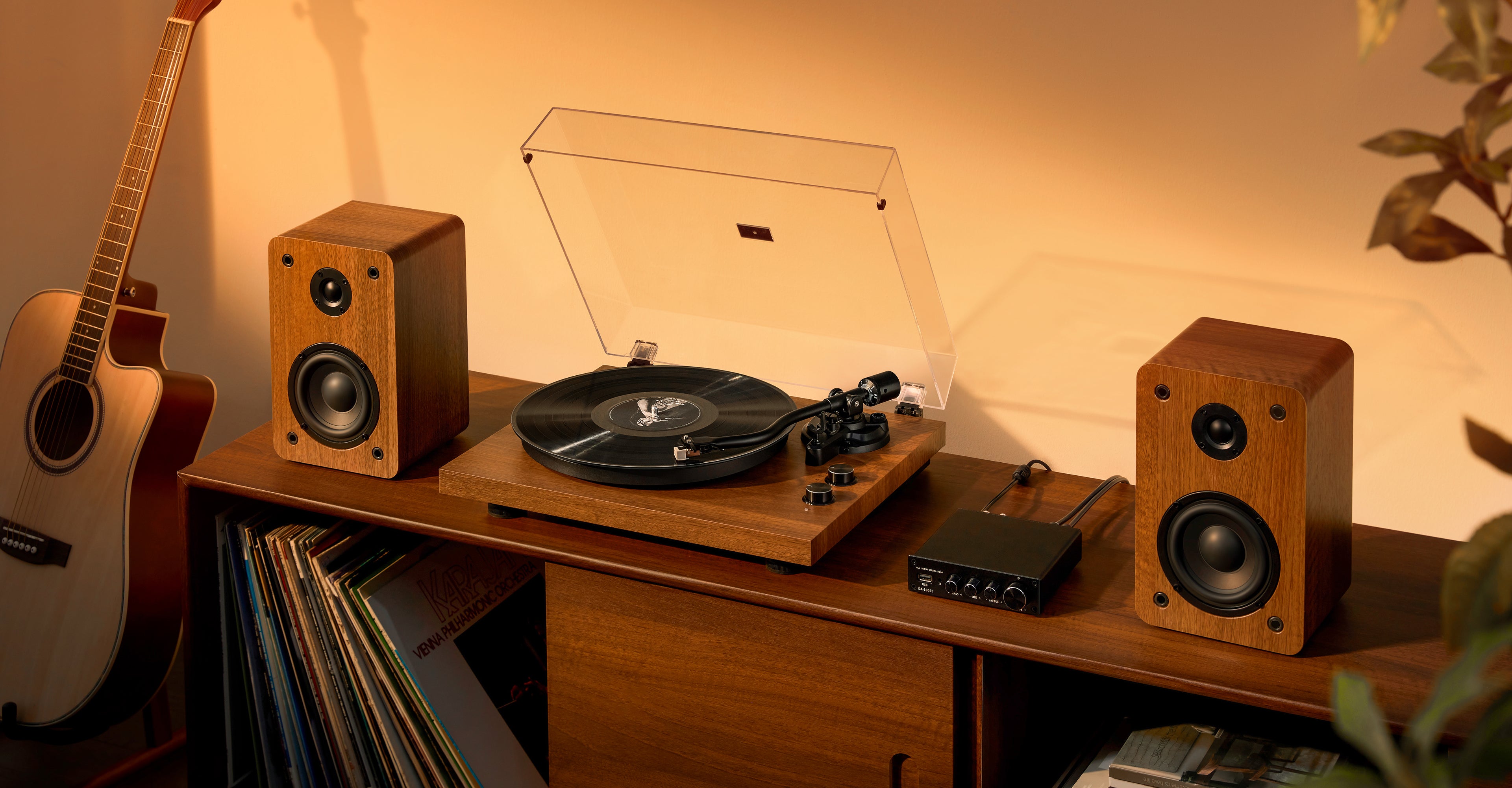 Qlearsoul SoulBox S1 Vinyl Record Player with Stereo Speakers Classic Records, Modern Comfort From reggae classics to acoustic sessions plays every record with warmth, balance, and soul 3841*2001